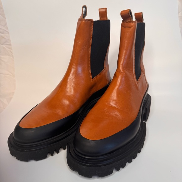 All Saints Harlem Lug Sole Chelsea Boots Tan and Black Ankle Boots - Picture 3 of 6